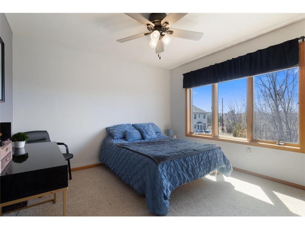 5721 103rd Avenue N Brooklyn Park MN 55443 7085815 image31