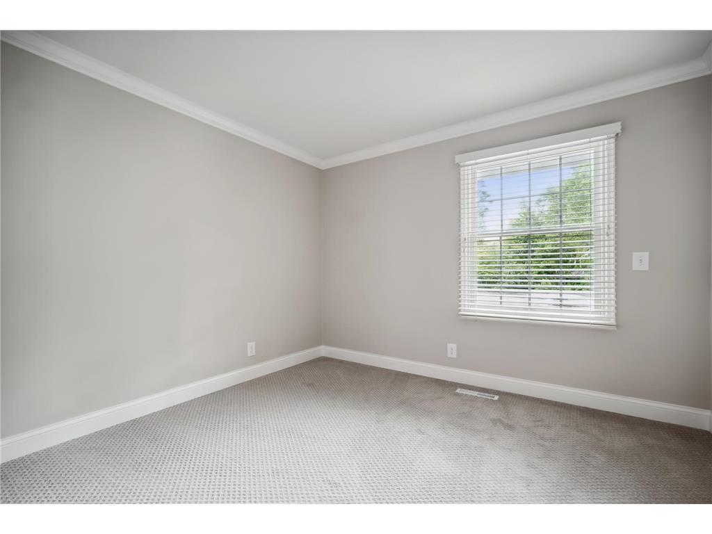 5721 Londonderry Road Edina MN 55436 7039419 image50