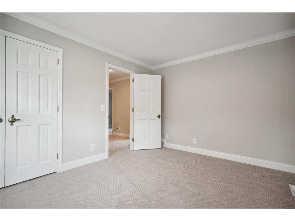 5721 Londonderry Road Edina MN 55436 7039419 image68