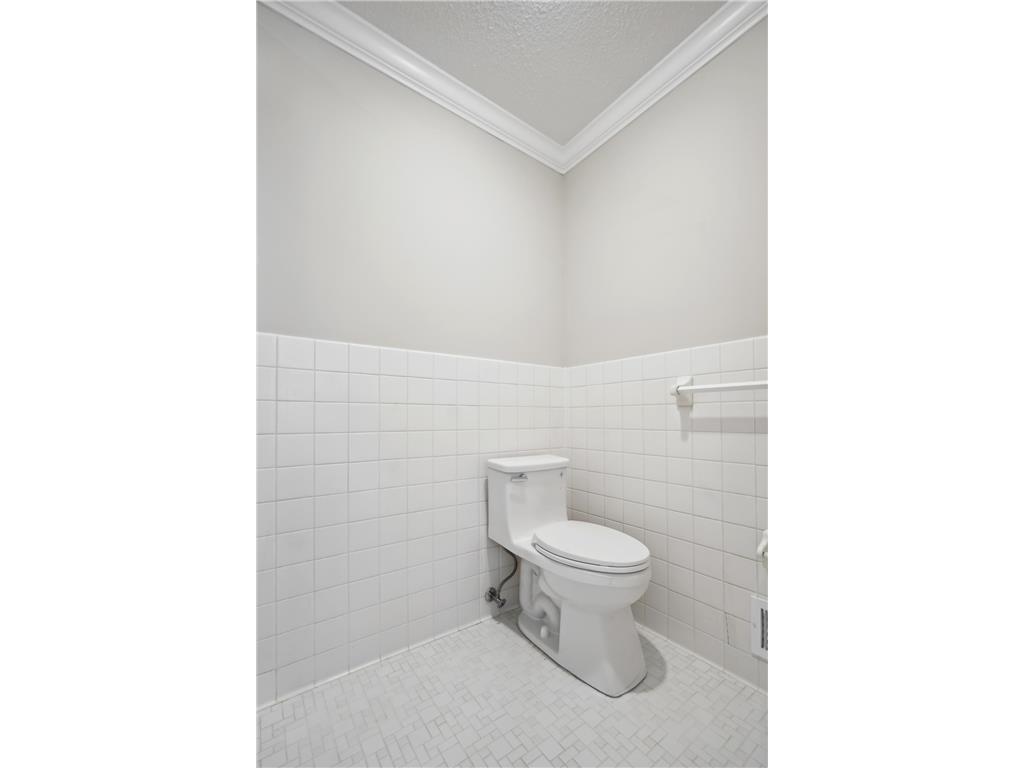 5721 Londonderry Road Edina MN 55436 7039419 image70