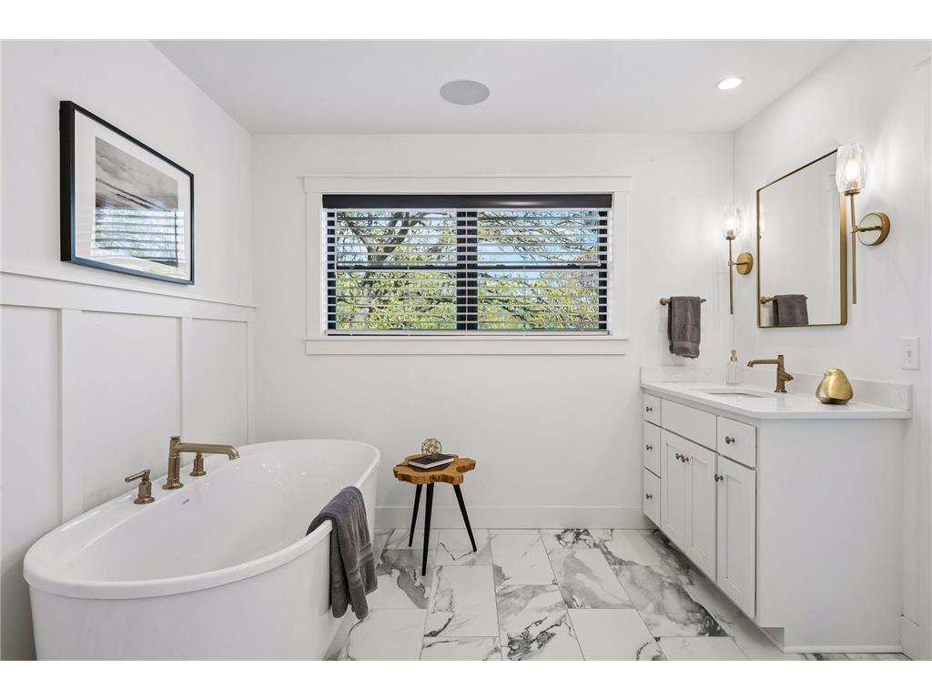 5721 Saint Johns Avenue Edina MN 55424 7062554 image23