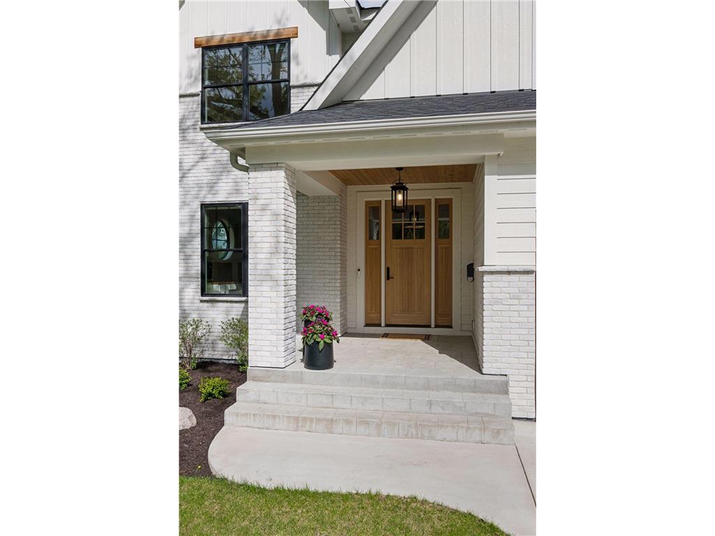 5721 Saint Johns Avenue Edina MN 55424 7062554 image3
