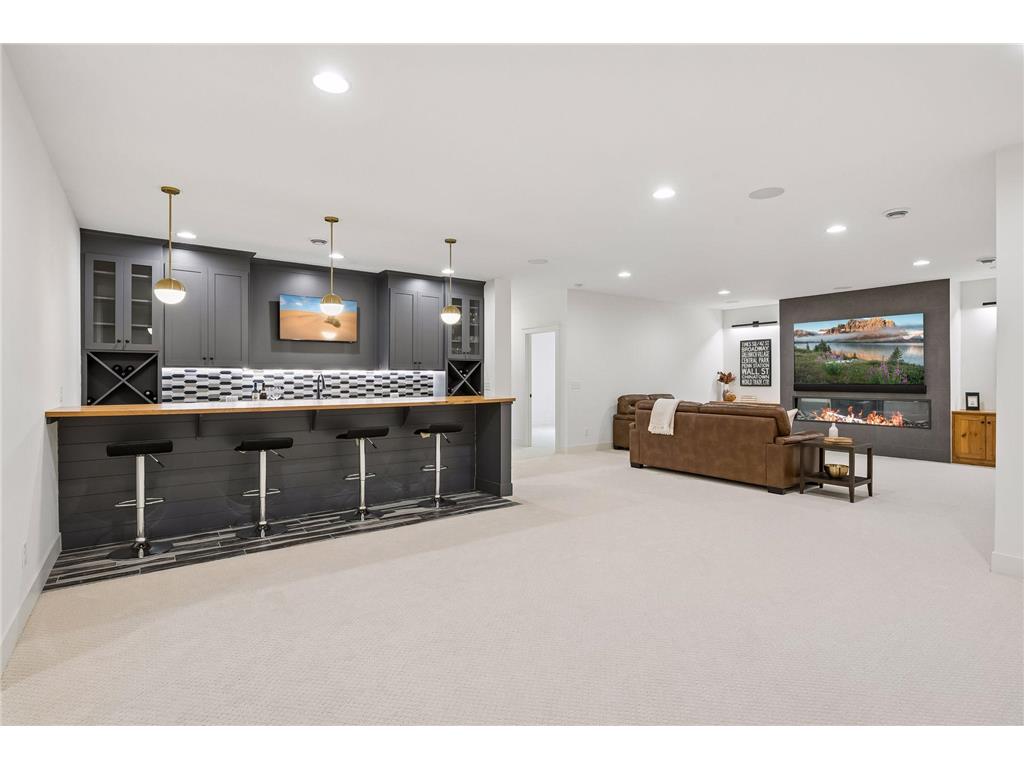 5721 Saint Johns Avenue Edina MN 55424 7062554 image37