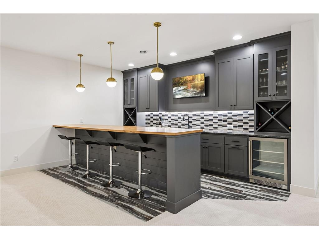 5721 Saint Johns Avenue Edina MN 55424 7062554 image38
