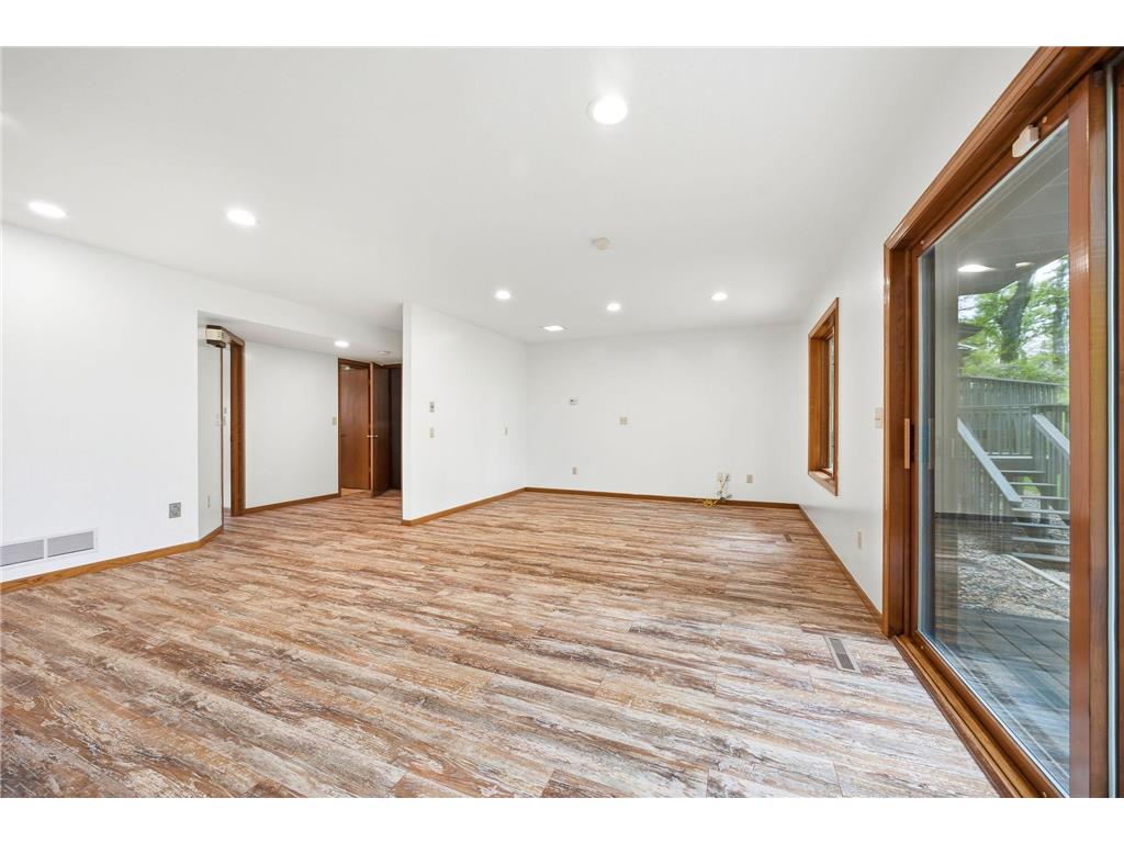 5724 Auto Club Circle Bloomington MN 55437 7080307 image22
