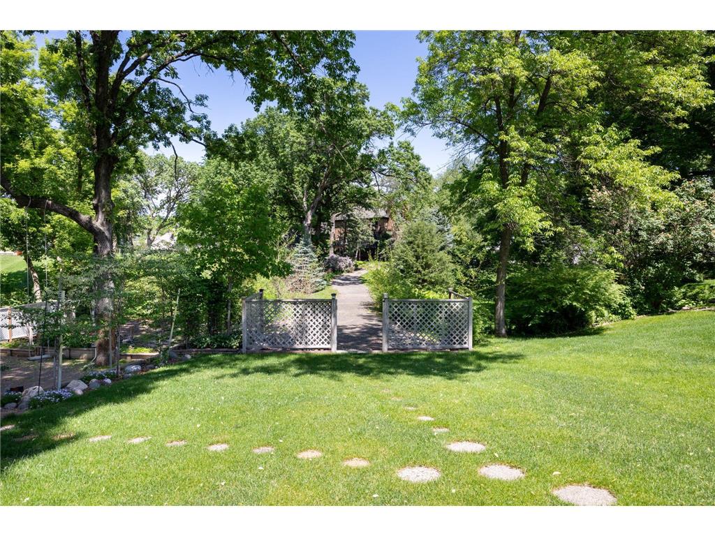 5724 Auto Club Circle Bloomington MN 55437 7080307 image34
