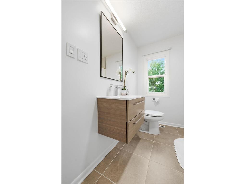 5724 Hampshire Avenue N Crystal MN 55428 7070336 image19