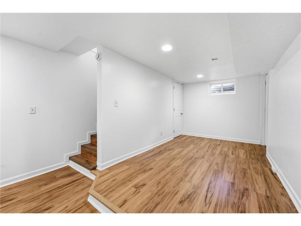 5724 Hampshire Avenue N Crystal MN 55428 7070336 image23