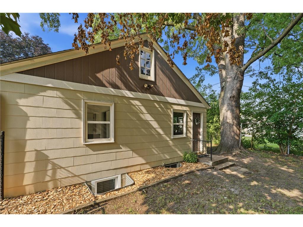 5724 Hampshire Avenue N Crystal MN 55428 7070336 image32