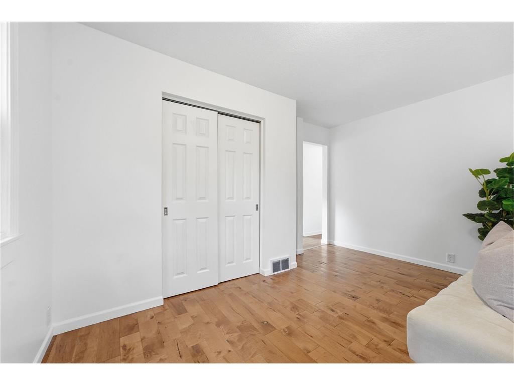 5724 Hampshire Avenue N Crystal MN 55428 7070336 image37