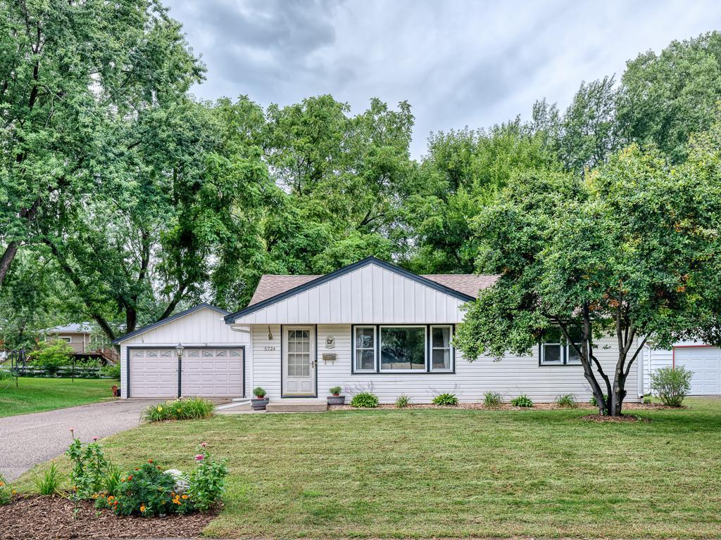 5724 W Moore Lake Drive NE Fridley MN 55432 6778702 image1