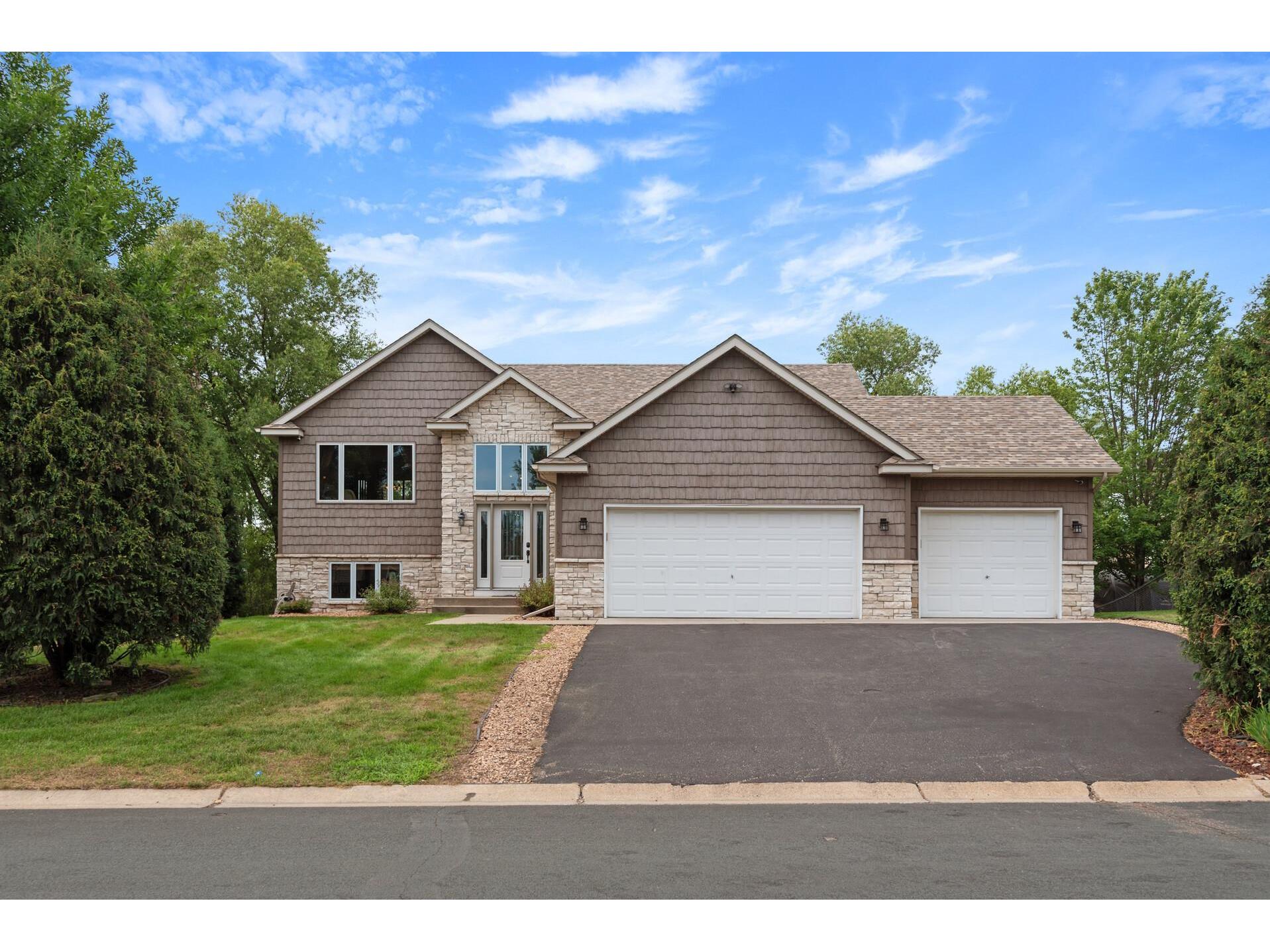 5725 157th Street N, Hugo, MN, 55038 MLS 6023176 Edina Realty