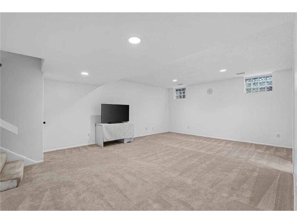 5725 Duncan Lane Edina MN 55436 7097327 image26