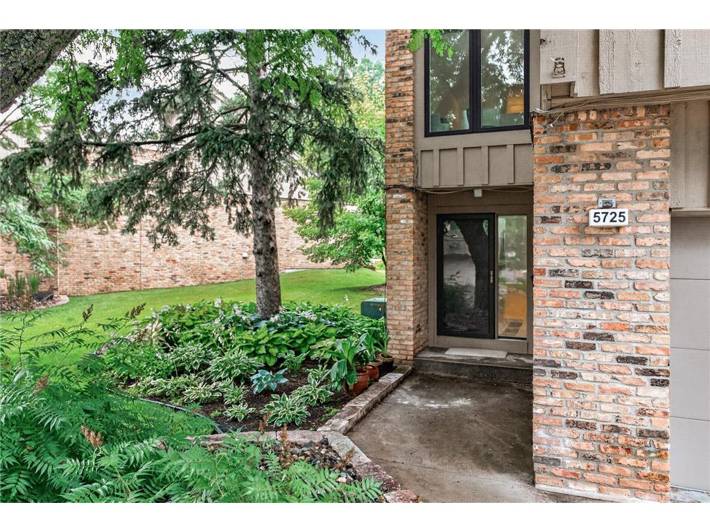 5725 Duncan Lane Edina MN 55436 7097327 image4