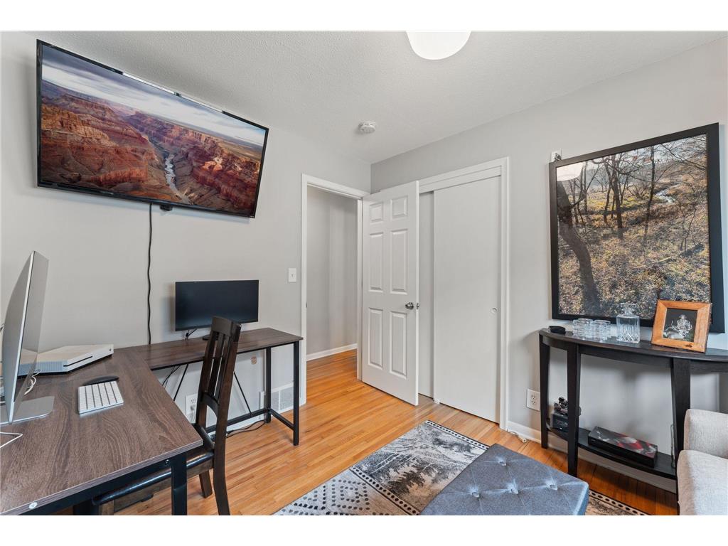 5725 Xerxes Avenue S Minneapolis MN 55410 7027407 image15