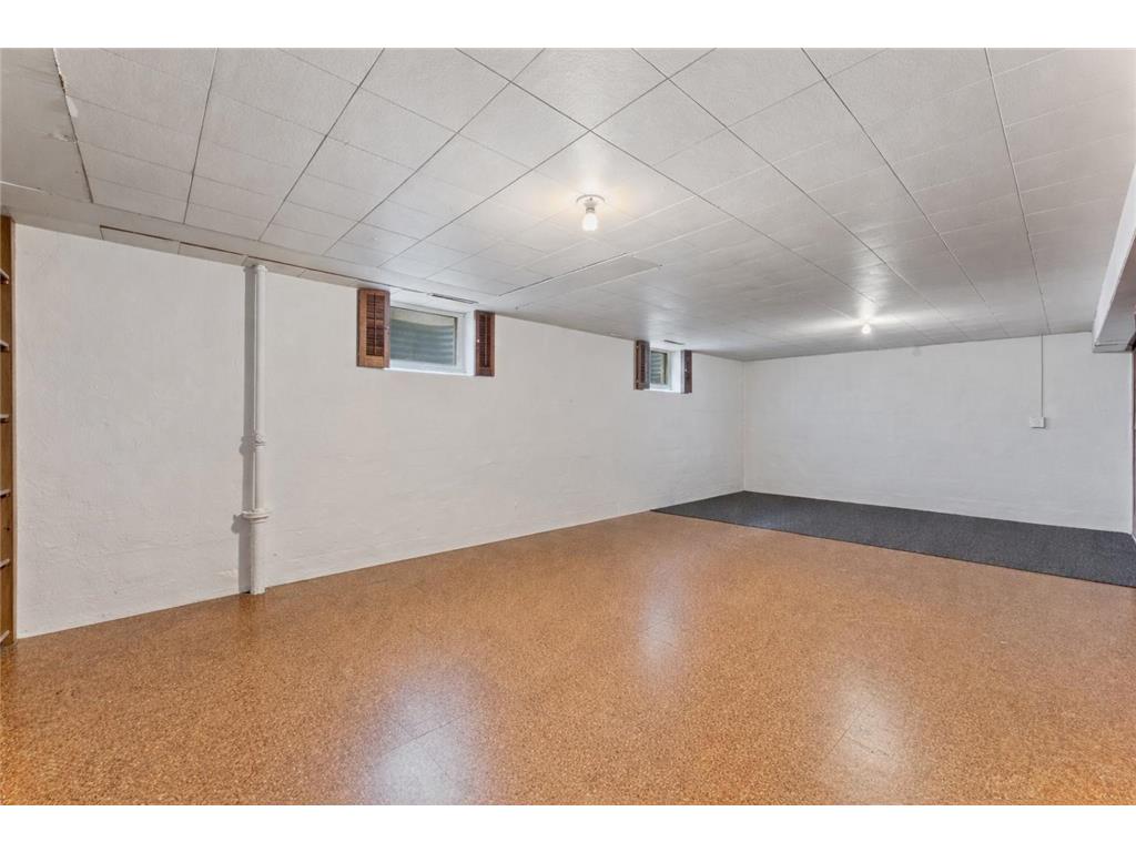 5725 Xerxes Avenue S Minneapolis MN 55410 7027407 image16