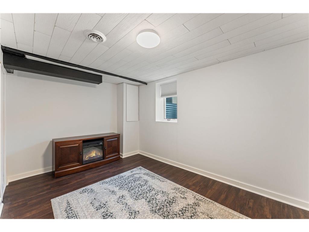 5725 Xerxes Avenue S Minneapolis MN 55410 7027407 image19