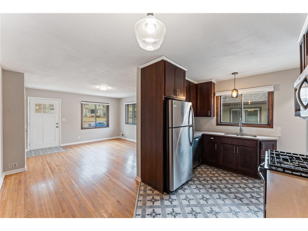 5725 Xerxes Avenue S Minneapolis MN 55410 7027407 image30