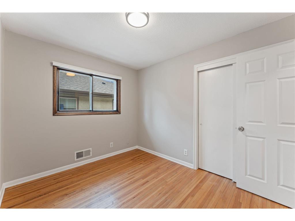 5725 Xerxes Avenue S Minneapolis MN 55410 7027407 image39