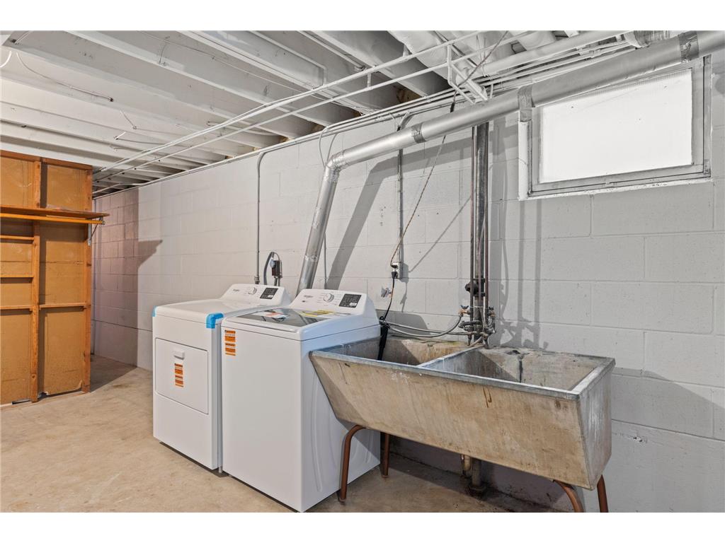 5725 Xerxes Avenue S Minneapolis MN 55410 7027407 image42