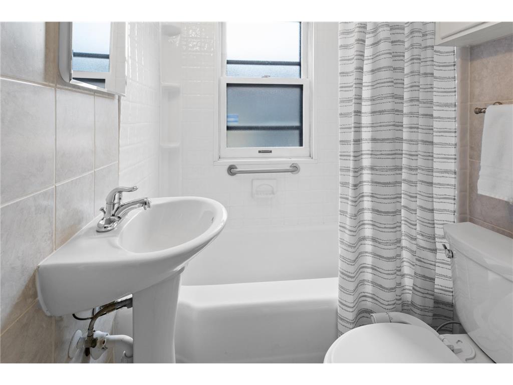 5728 28th Avenue S Minneapolis MN 55417 7033506 image12