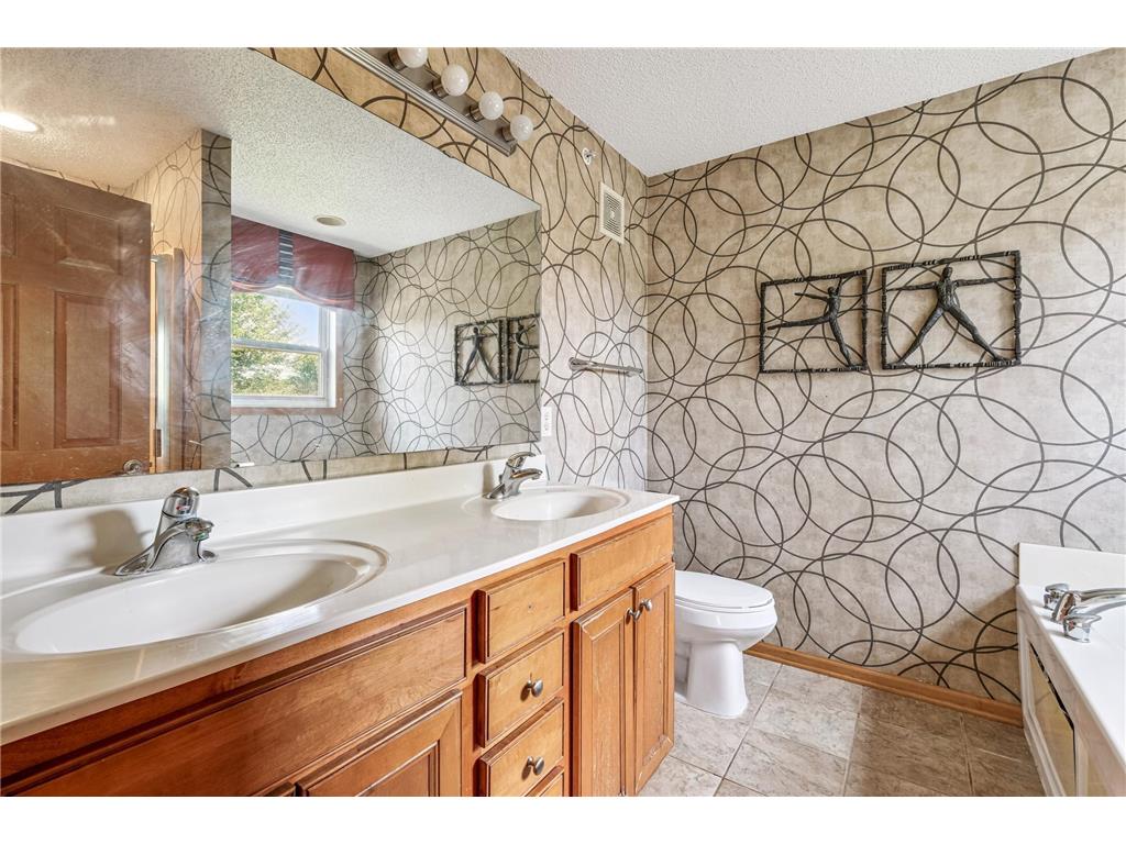 5729 75th Lane N Brooklyn Park MN 55443 6766121 image12