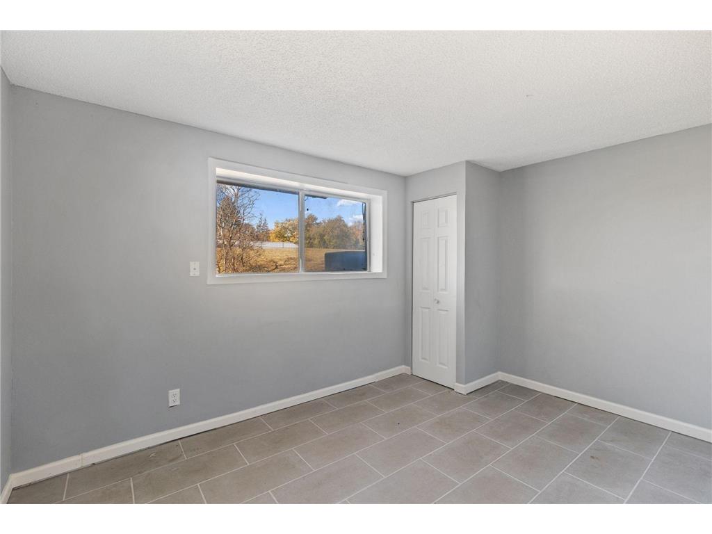 5729 80th Avenue N Brooklyn Park MN 55443 6802345 image10