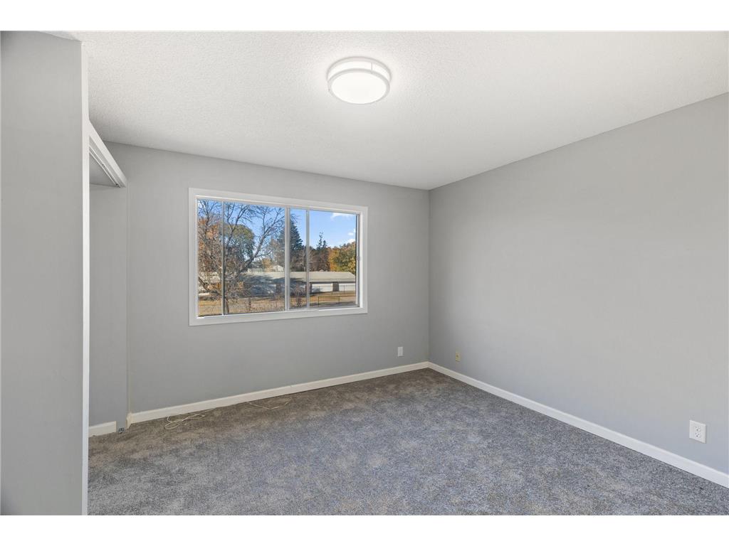 5729 80th Avenue N Brooklyn Park MN 55443 6802345 image17