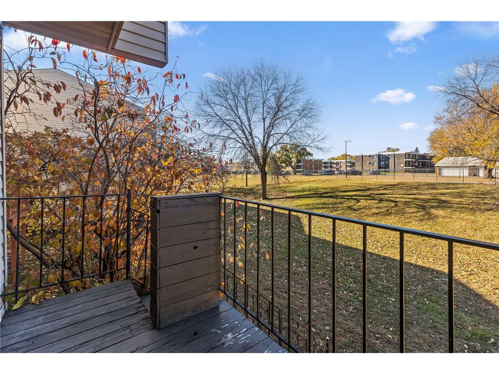 5729 80th Avenue N Brooklyn Park MN 55443 6802345 image8