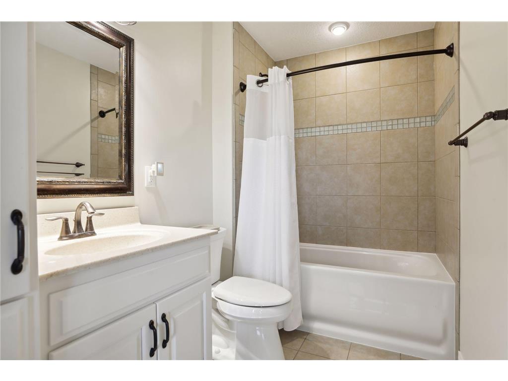 5729 Linden Avenue N Lake Elmo MN 55042 7079282 image37