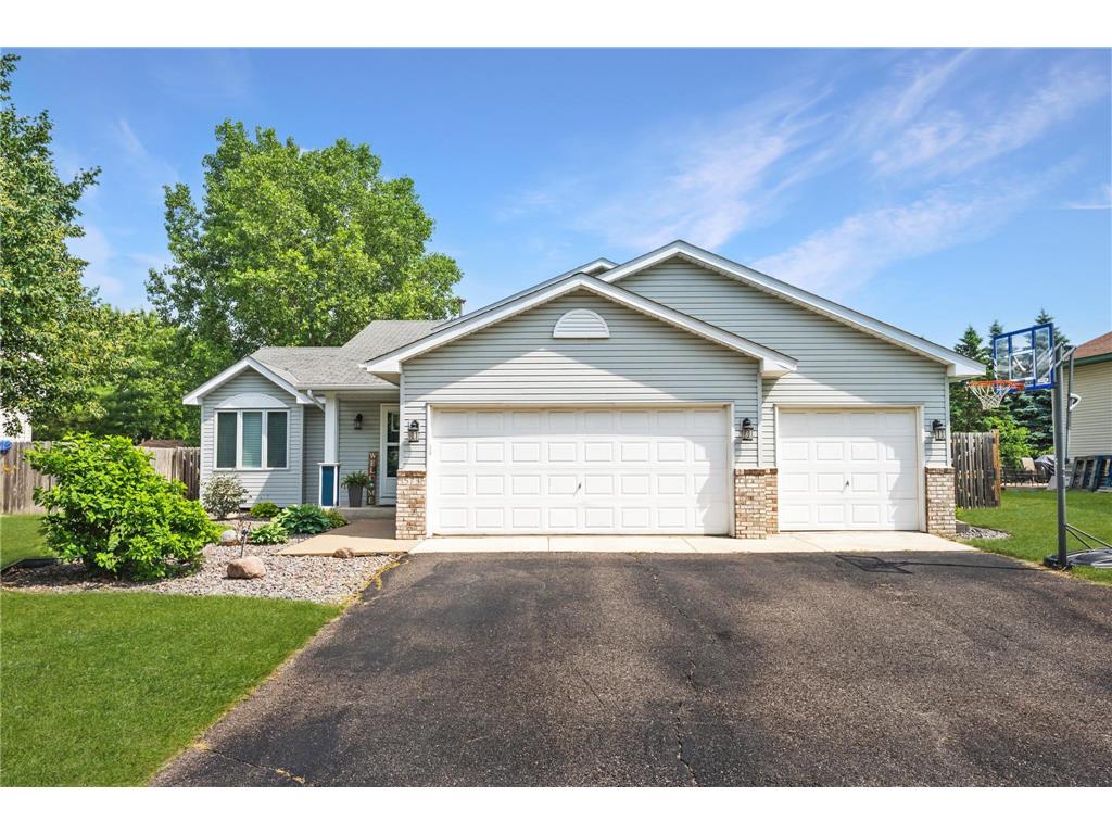 573 Kennedy Street Anoka MN 55303 7102892 image1