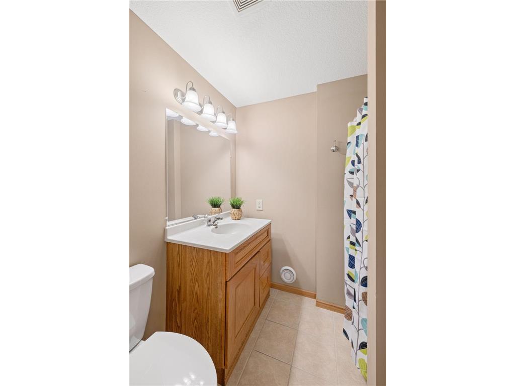 573 Kennedy Street Anoka MN 55303 7102892 image28