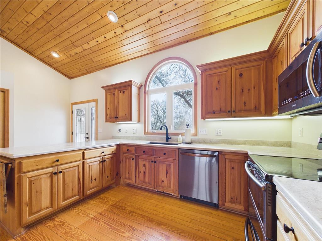 573 Rolling Meadows Lane SE Lanesburgh Twp MN 56071 7029982 image6