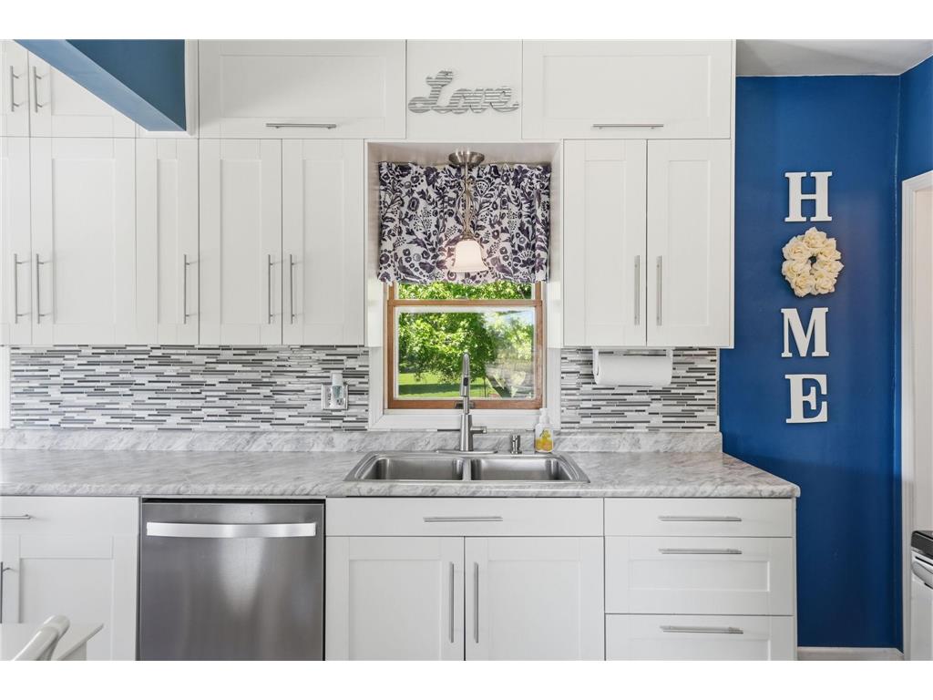 573 Stearns Avenue E Eden Valley MN 55329 7080544 image11