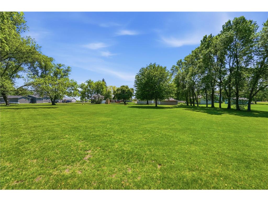 573 Stearns Avenue E Eden Valley MN 55329 7080544 image4