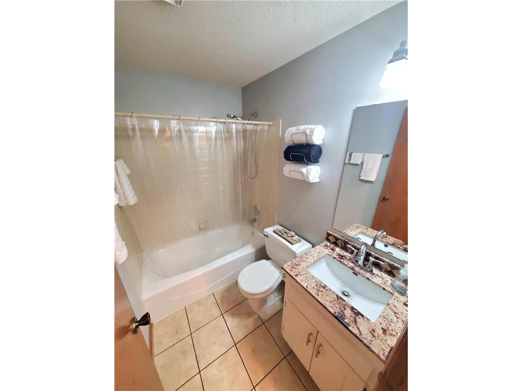 5730 Donegal Drive Shoreview MN 55126 7043234 image22