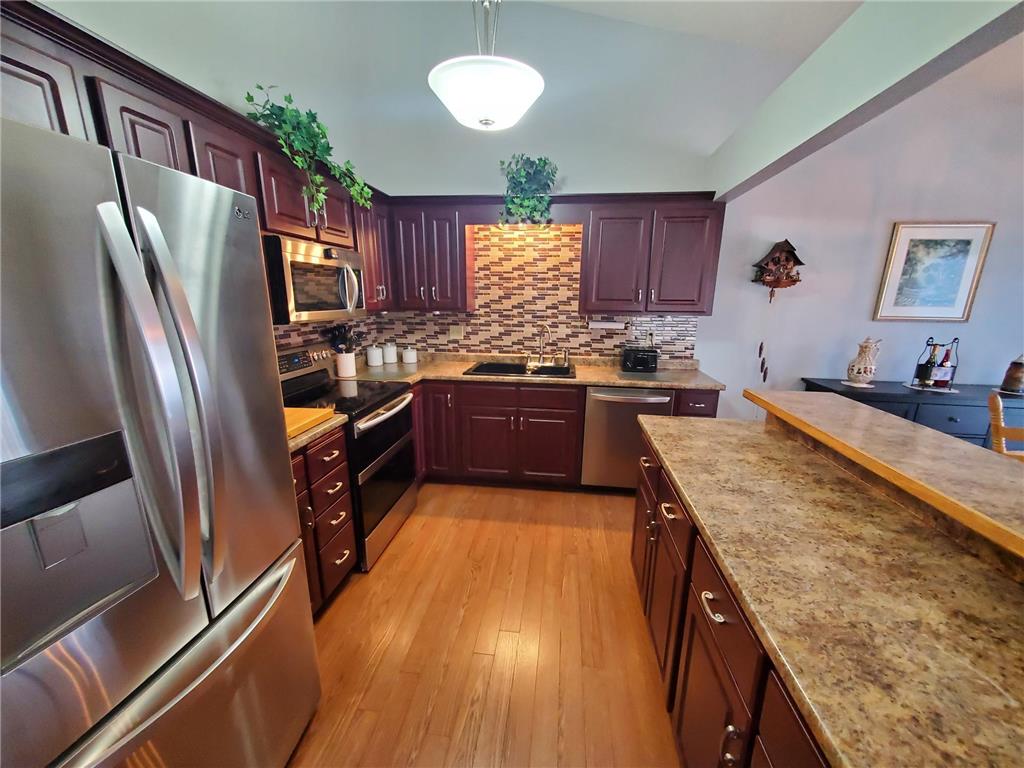 5730 Donegal Drive Shoreview MN 55126 7043234 image4