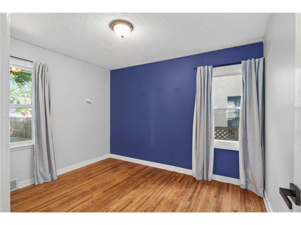 5732 24th Avenue S Minneapolis MN 55417 7090477 image14