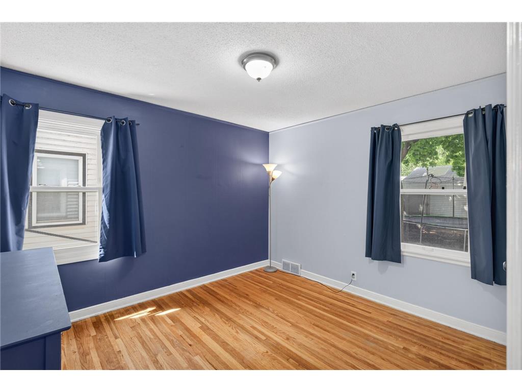 5732 24th Avenue S Minneapolis MN 55417 7090477 image16