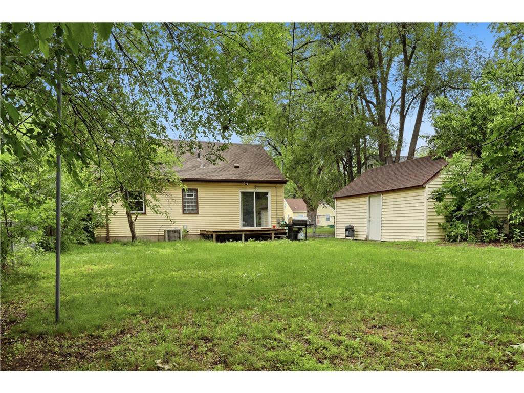 5732 Adair Avenue N Crystal MN 55429 7088640 image23
