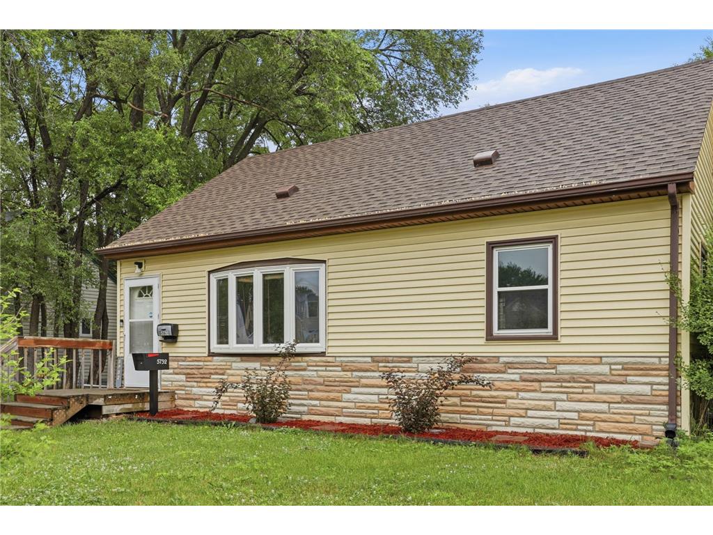 5732 Adair Avenue N Crystal MN 55429 7088640 image25