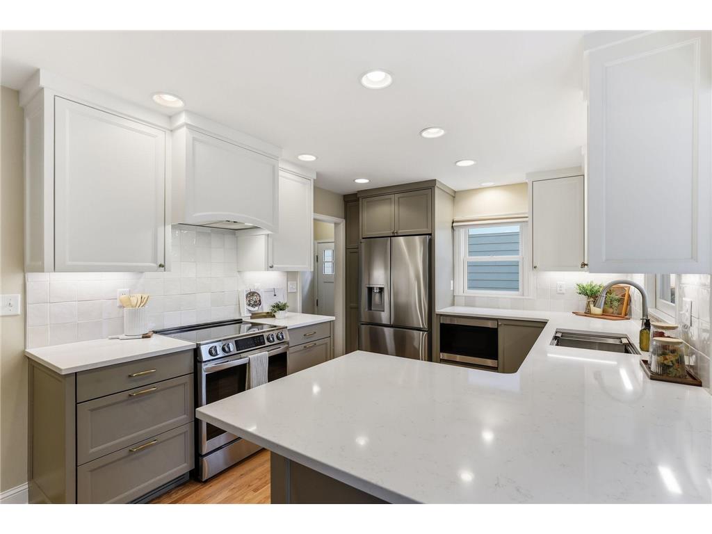 5732 Dupont Avenue S Minneapolis MN 55419 7081389 image7
