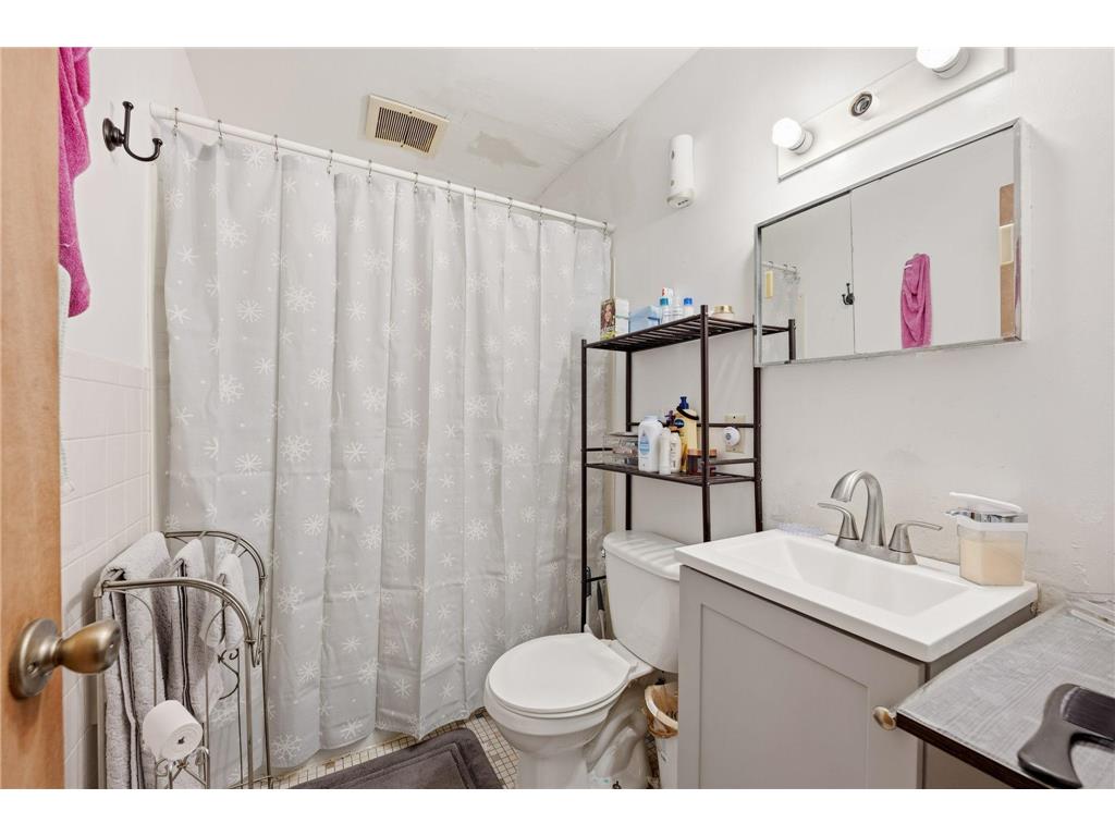 5733 Bossen Terrace Minneapolis MN 55417 7003036 image16