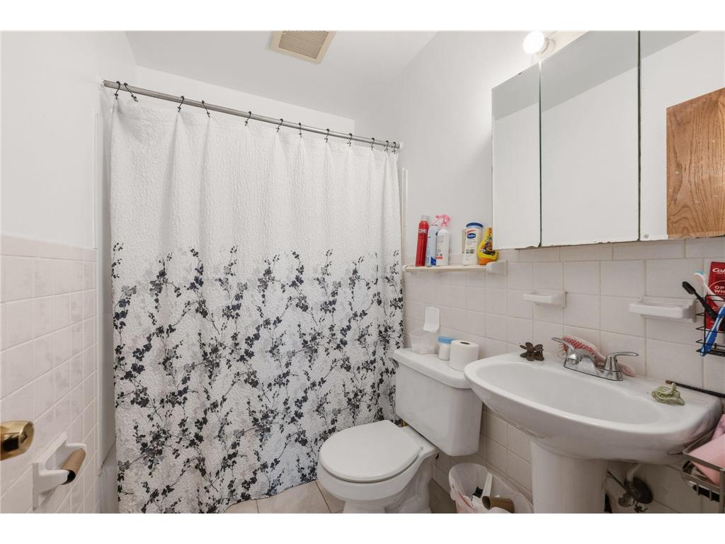 5733 Bossen Terrace Minneapolis MN 55417 7003036 image8