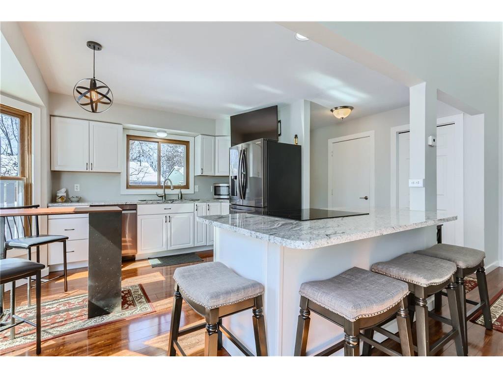 5734 Ridge Creek Road Shoreview MN 55126 6534481 image1