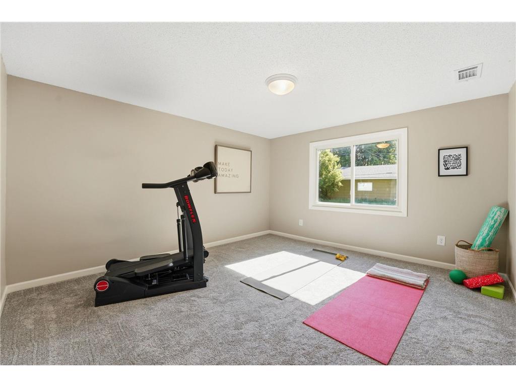 5736 Logan Avenue N Brooklyn Center MN 55430 7086307 image21