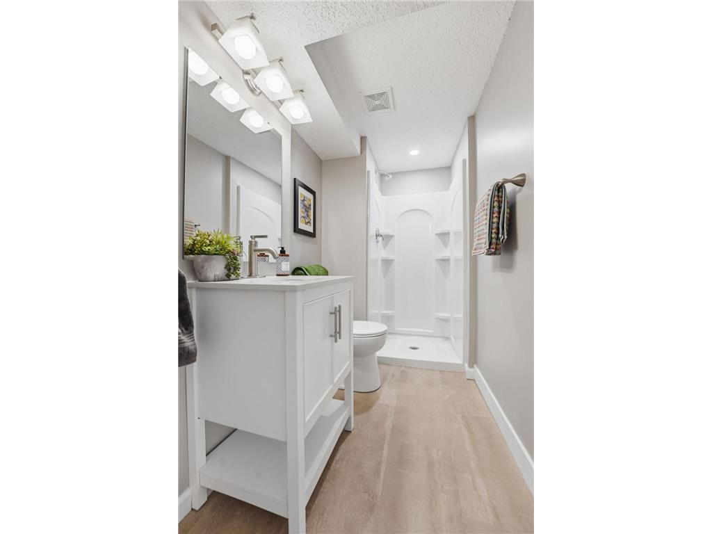 5736 Logan Avenue N Brooklyn Center MN 55430 7086307 image26
