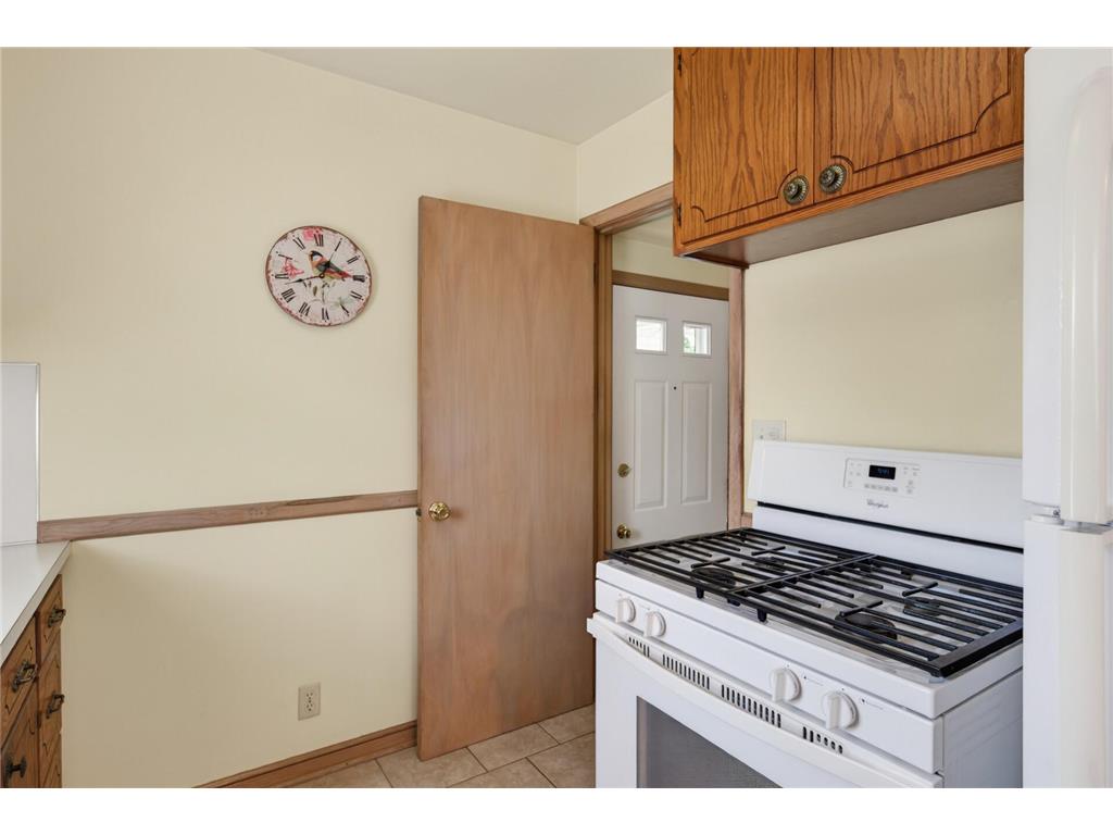 5737 34th Avenue S Minneapolis MN 55417 7082561 image16