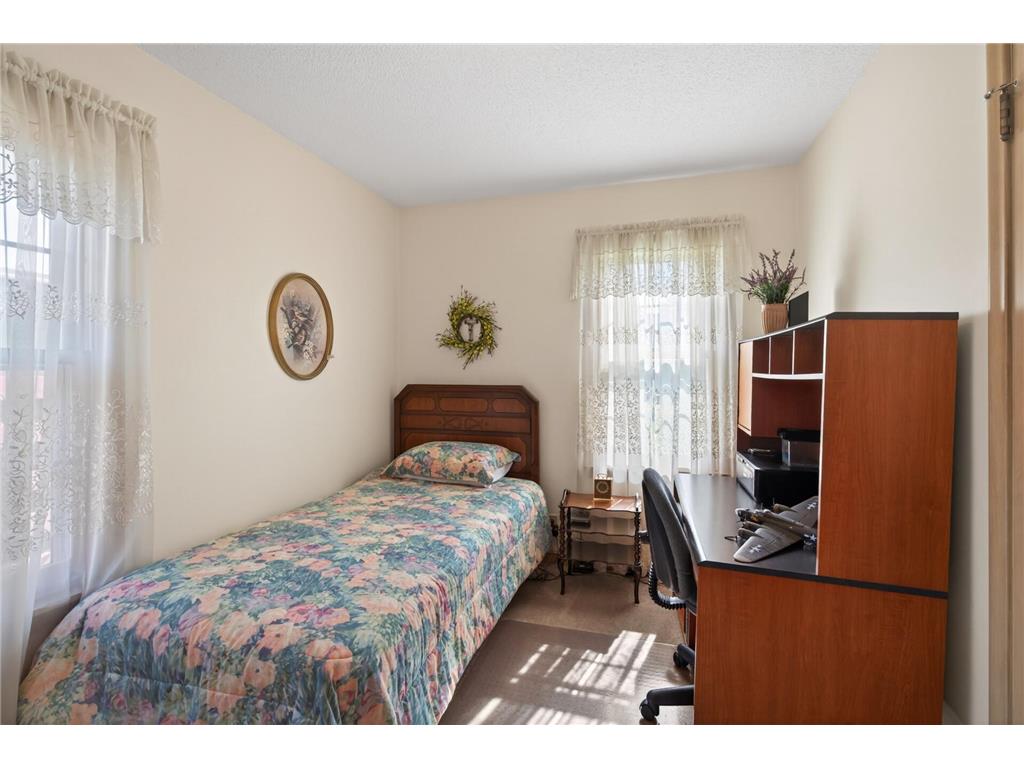 5737 34th Avenue S Minneapolis MN 55417 7082561 image20