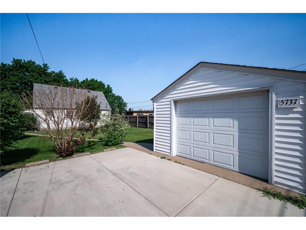 5737 34th Avenue S Minneapolis MN 55417 7082561 image7